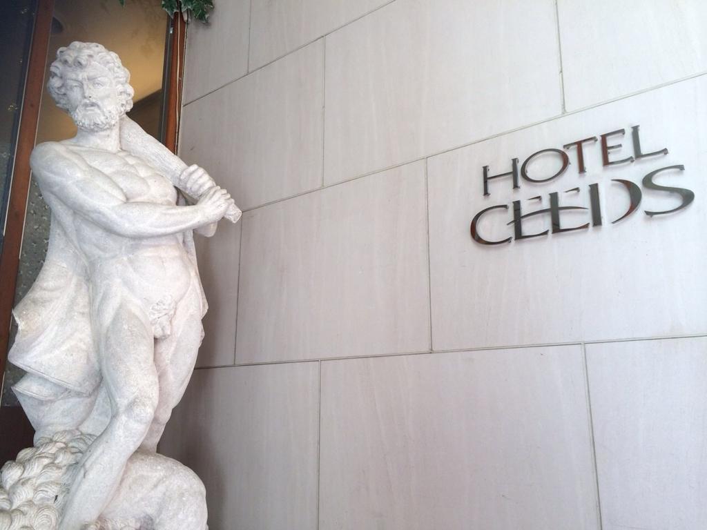 Ceeds (Adults Only) Hotel Osaka Buitenkant foto