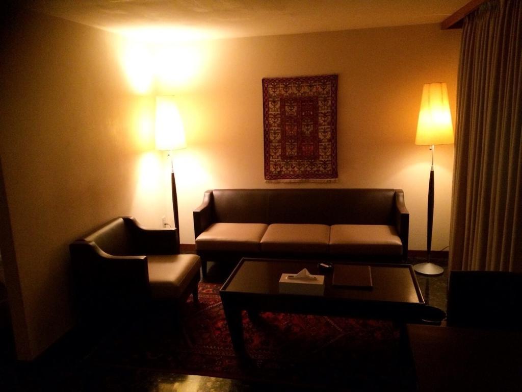 Ceeds (Adults Only) Hotel Osaka Buitenkant foto