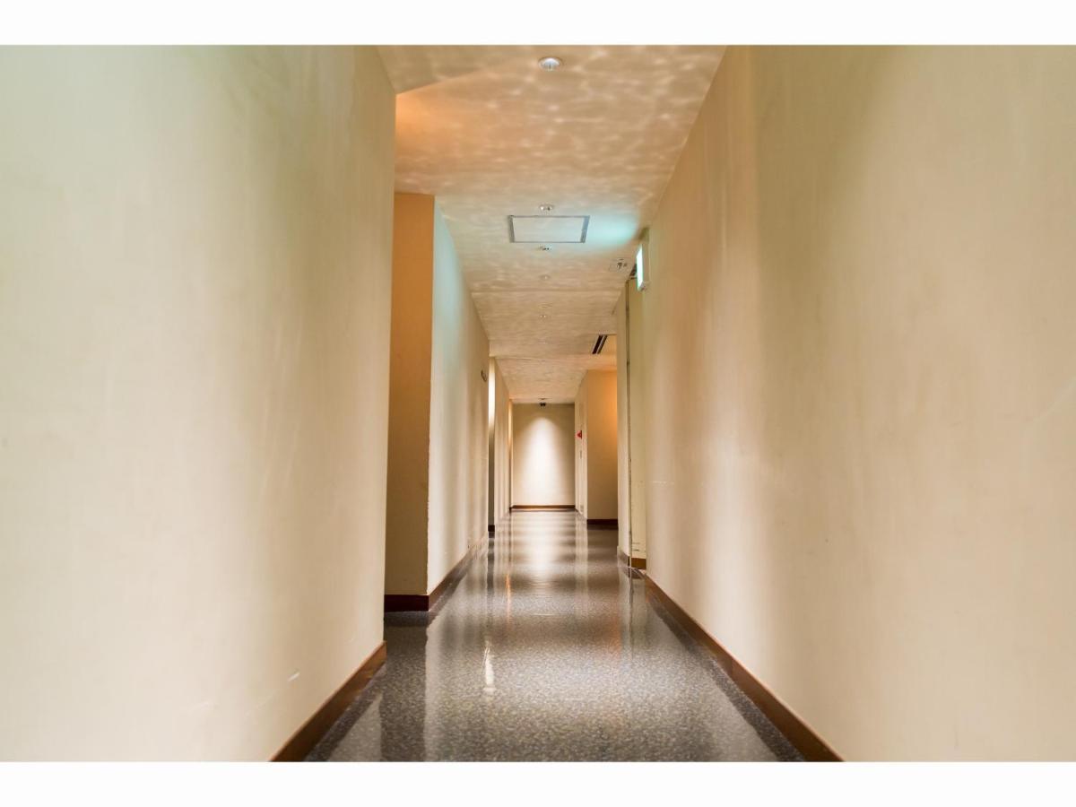 Ceeds (Adults Only) Hotel Osaka Buitenkant foto